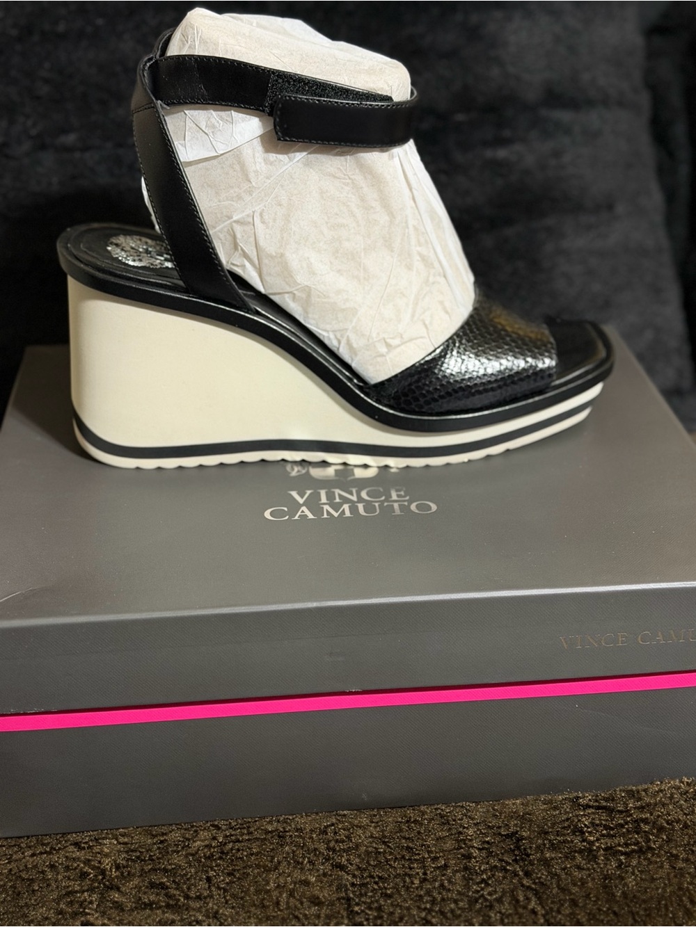 Vince Camuto Baminda Wedge Sandals sz 9.5